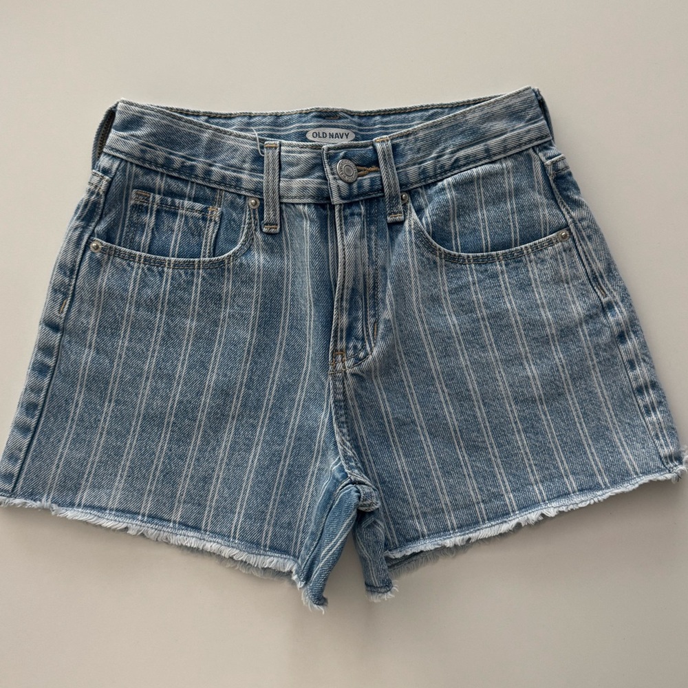Old Navy Blue Striped Girl’s Shorts